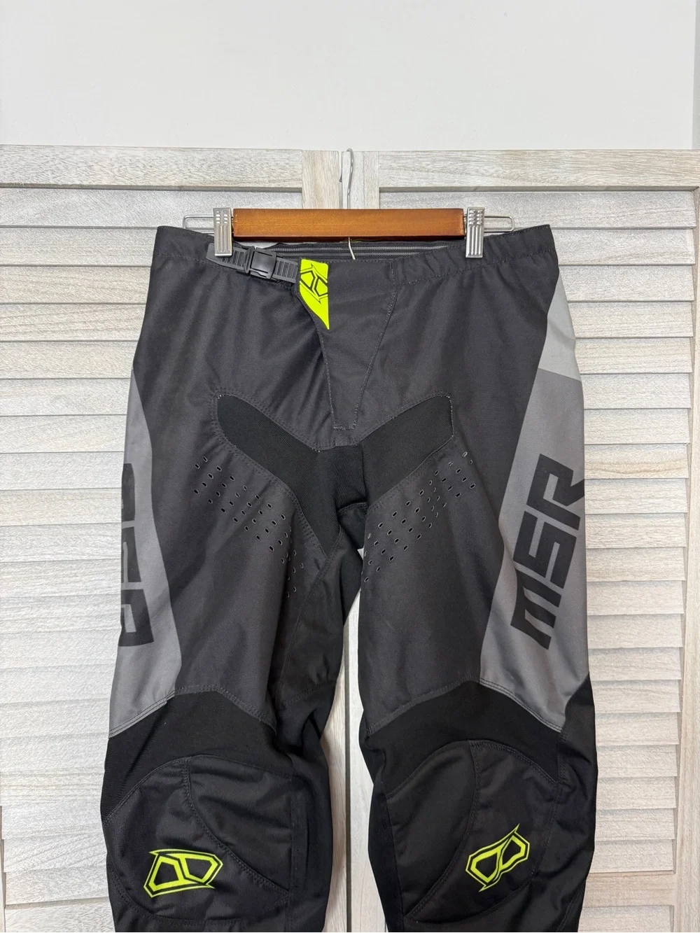 MSR Axxis Mens 34 Motocross Pants Black Gray Hi Vis MX Dirt Bike Racing